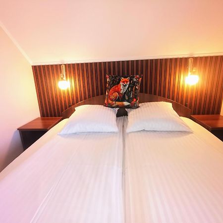 Olimpia Villa Tibod Екстериор снимка