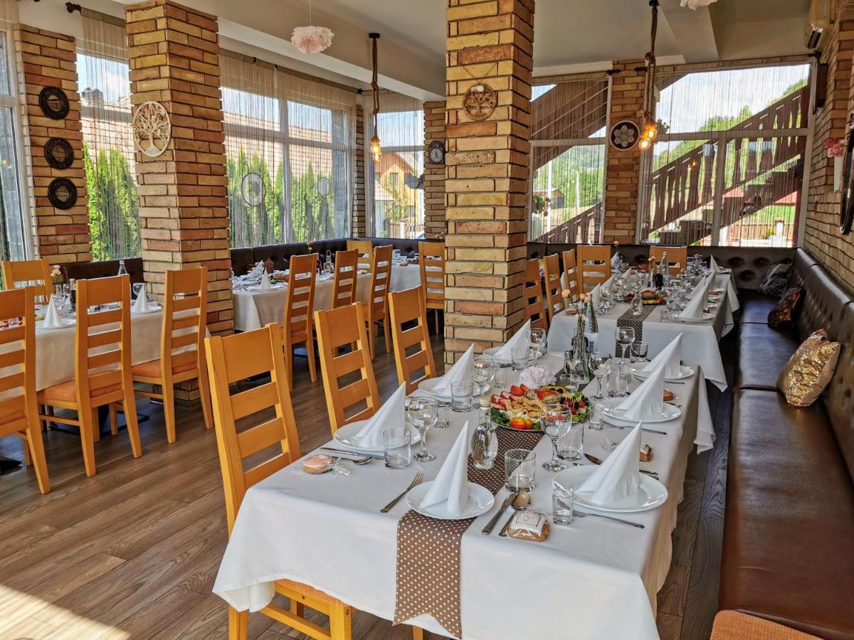 Olimpia Villa Tibod Екстериор снимка